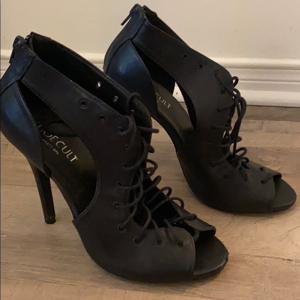 NEW NastyGal Black/Dark Purple High heels, size 8